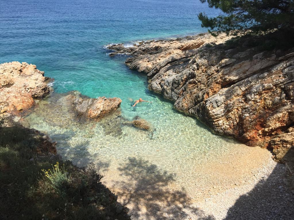 Apartment Maestral Rogač Kültér fotó