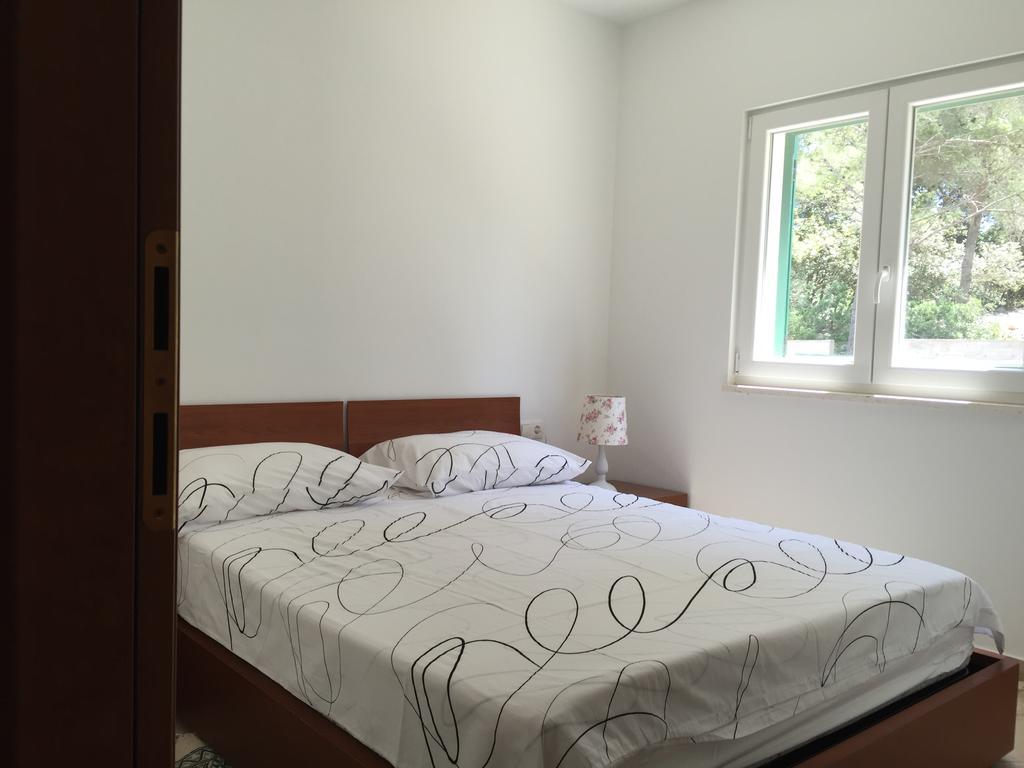 Apartment Maestral Rogač Kültér fotó